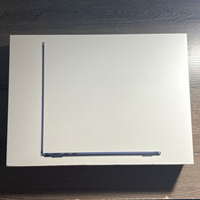 Apple MacBook Air M2 13” 16GB 256GB Midnight 90% Battery Very Good