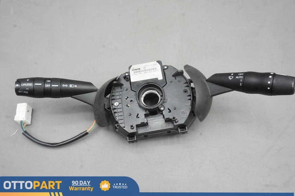 2004-2011 MASERATI QUATTROPORTE  Indicator Cruise Control Wiper Stalks OEM - Image 2 of 4