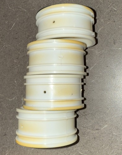 KYOSHO 1/10 R/C Nostalgic Car Series 330P4 GTO Gold 5 Spoke Wheels (x4) NOS - Picture 3 of 3