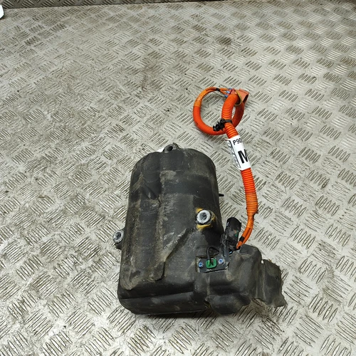 TESLA MODEL X 2016 Air Condition A/C Pump 1042442-00-G - Picture 2 of 7