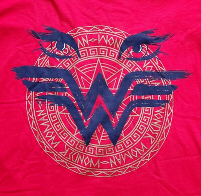 New Loot Crate Wear Tee FIERCE DC Comics Wonder Woman Amazon T-Shirt Adult M 