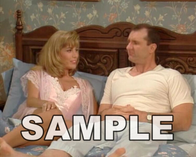 8x10 photo Vanna White with Al Bundy "Married With Children" TV frame