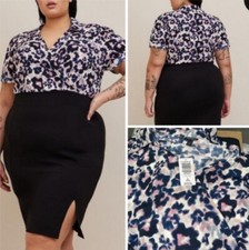 TORRID NWT At The Knee Ponte Bodycon Dress Size 2X