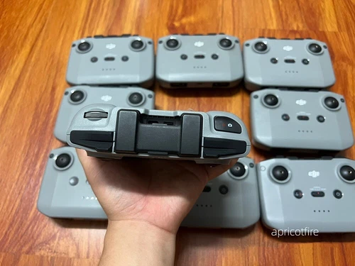 DJI RC231 Remote RC-N1 for Mavic 3/Mini 2/Mini 3 Pro/Air 2/Air 2S/Mini 4k - Picture 6 of 7