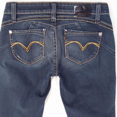 levi's 414 classic straight leg jeans