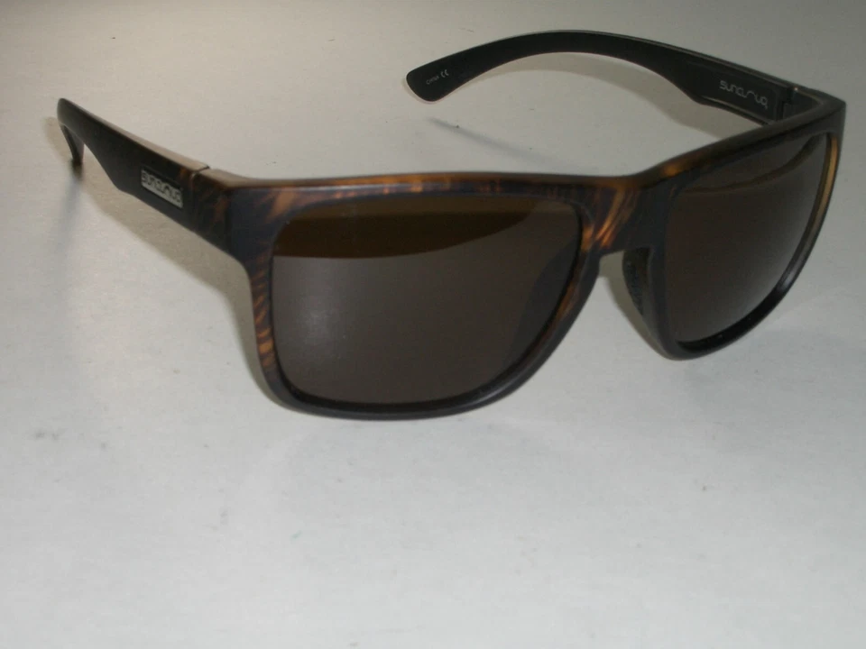 GAFAS DE SOL TRADICIONALES SUNCLOUD RAMBLER POLARIZADAS MATE MULTICOLOR LENTES MARRONES Foto 3 de 4