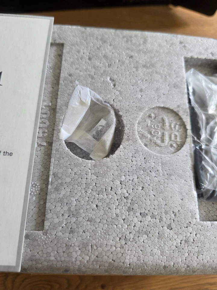 NEVER EXPOSED 1/18 Autoart 81040 McLaren F1 STEALTH MODEL GRAN TURISMO GT5 - Photo 4/4