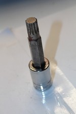 Snap-on Tools 12 Dr Metric 14mm Standard Triple Square Bit Socket Driver Set