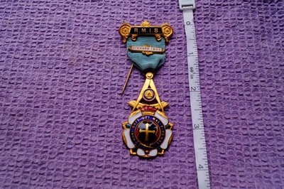 1943 Royal Masonic Institution for Boys Stewards Jewel RMIB