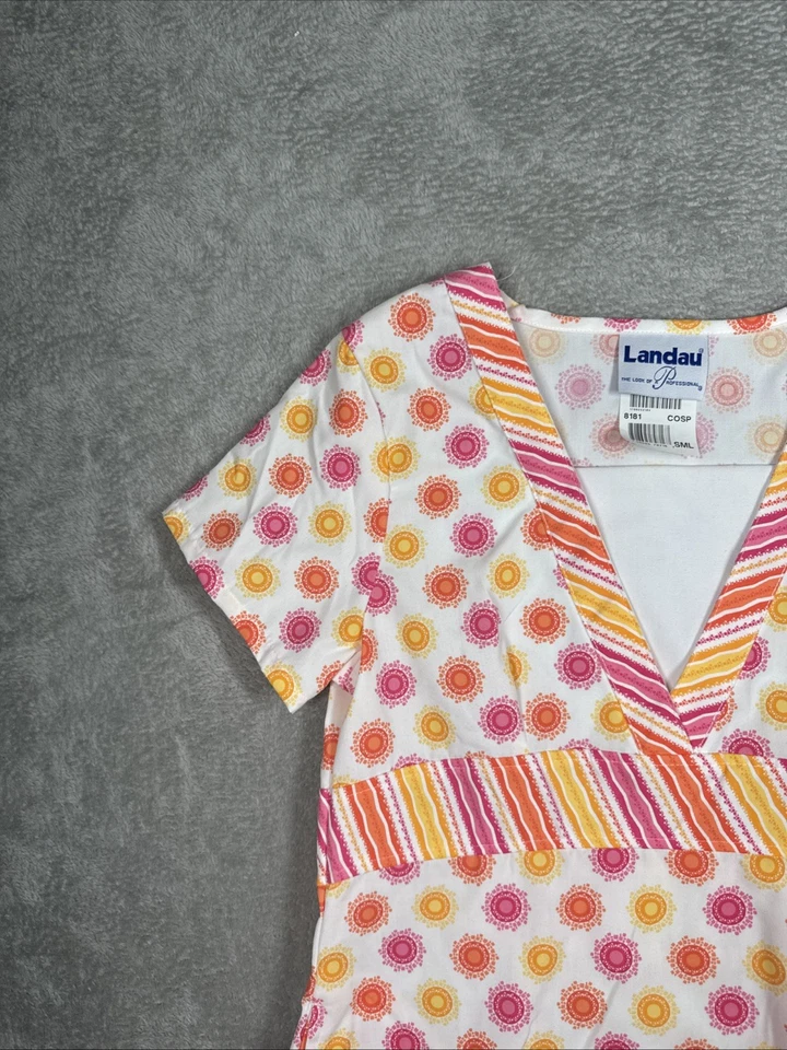 Landau Scrub Women’s Sun V Neck Print Pockets Scrub Top Size Small NWT - Image 3 of 4