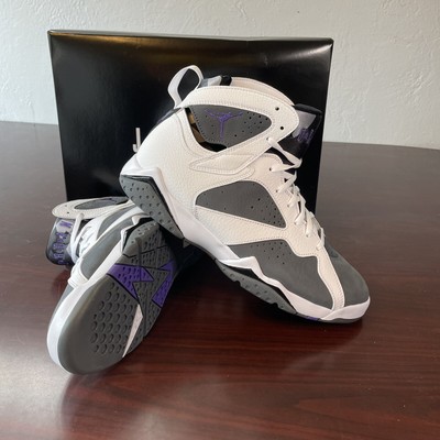 retro 7 purple