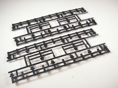 Lionel 600-9375-006 FOUR Piece Flatcar Fence, TWO SETS, BLACK, NOS, 1980!