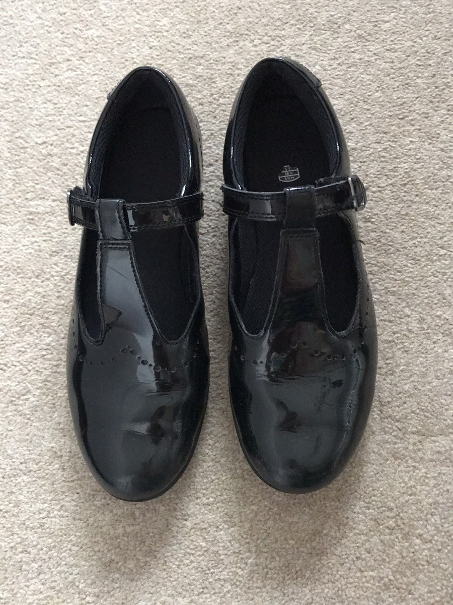 Ckarks Scala Seek Youth Black Oatent Leather School Shoes Size 5F