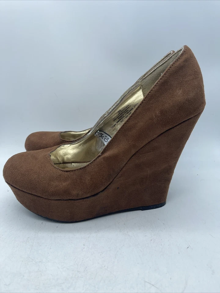 Tacones sin cordones Mossimo para mujer color tostado imitación gamuza plataforma cuña talla 9,5 Foto 4 de 4