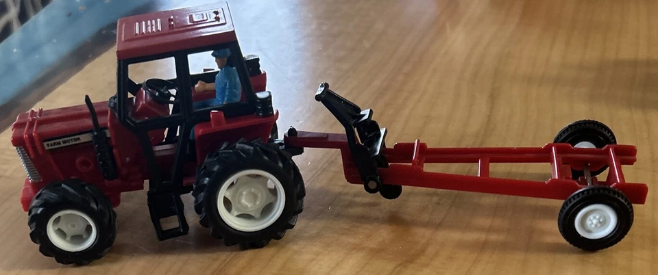 Vintage New Ray Plastic Farm Tractors & Equipment Lot Of 6 - Image 3 of 4