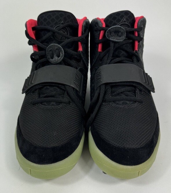 kanye west nike trainers