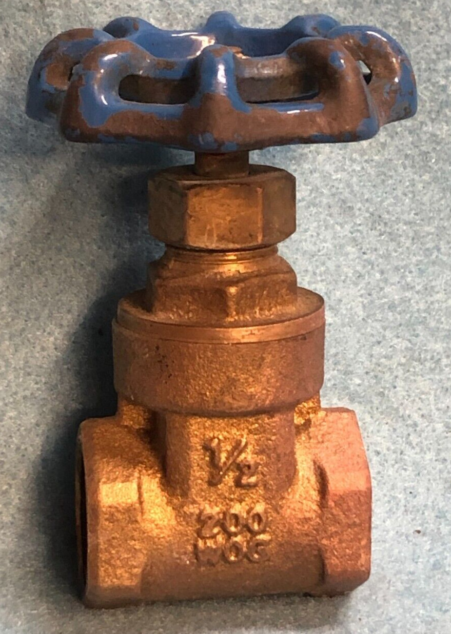 AMERICAN VALVE, 1/2" BRASS GATE VALVE,  200 WOG, ANS/NSF61.8 FEMALE NPT