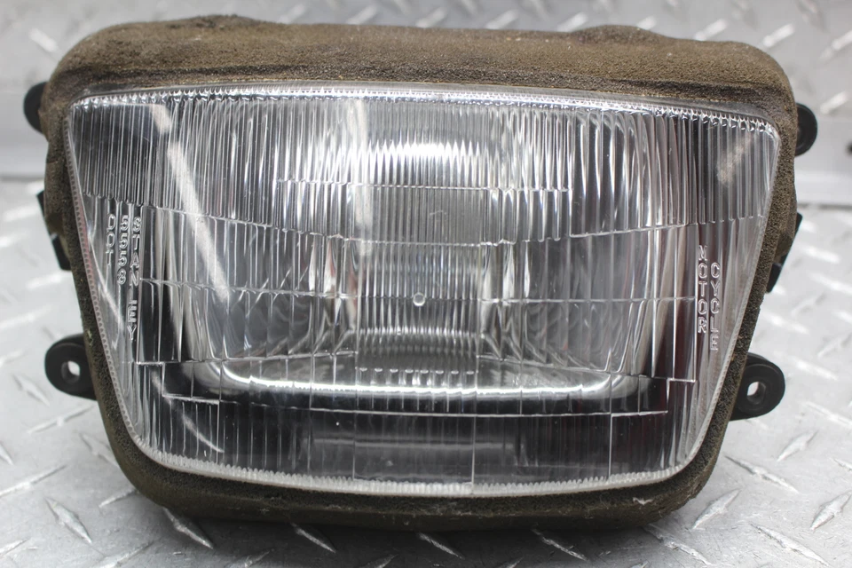 1997 SUZUKI BANDIT 1200 GSF1200S FRONT HEADLIGHT 35100-19D11 - Image 2 of 4