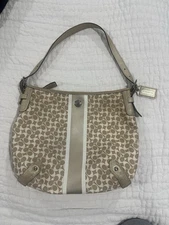 COACH Heritage Stripe Chelsea Hobo Shoulder  F16191 Light Gold/Almond