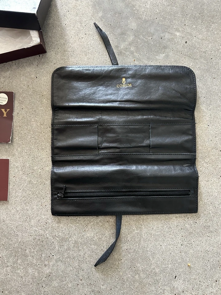 Caja Reloj Moneda Corum Bolsa Cuero Papeleo Vintage Foto 2 de 4