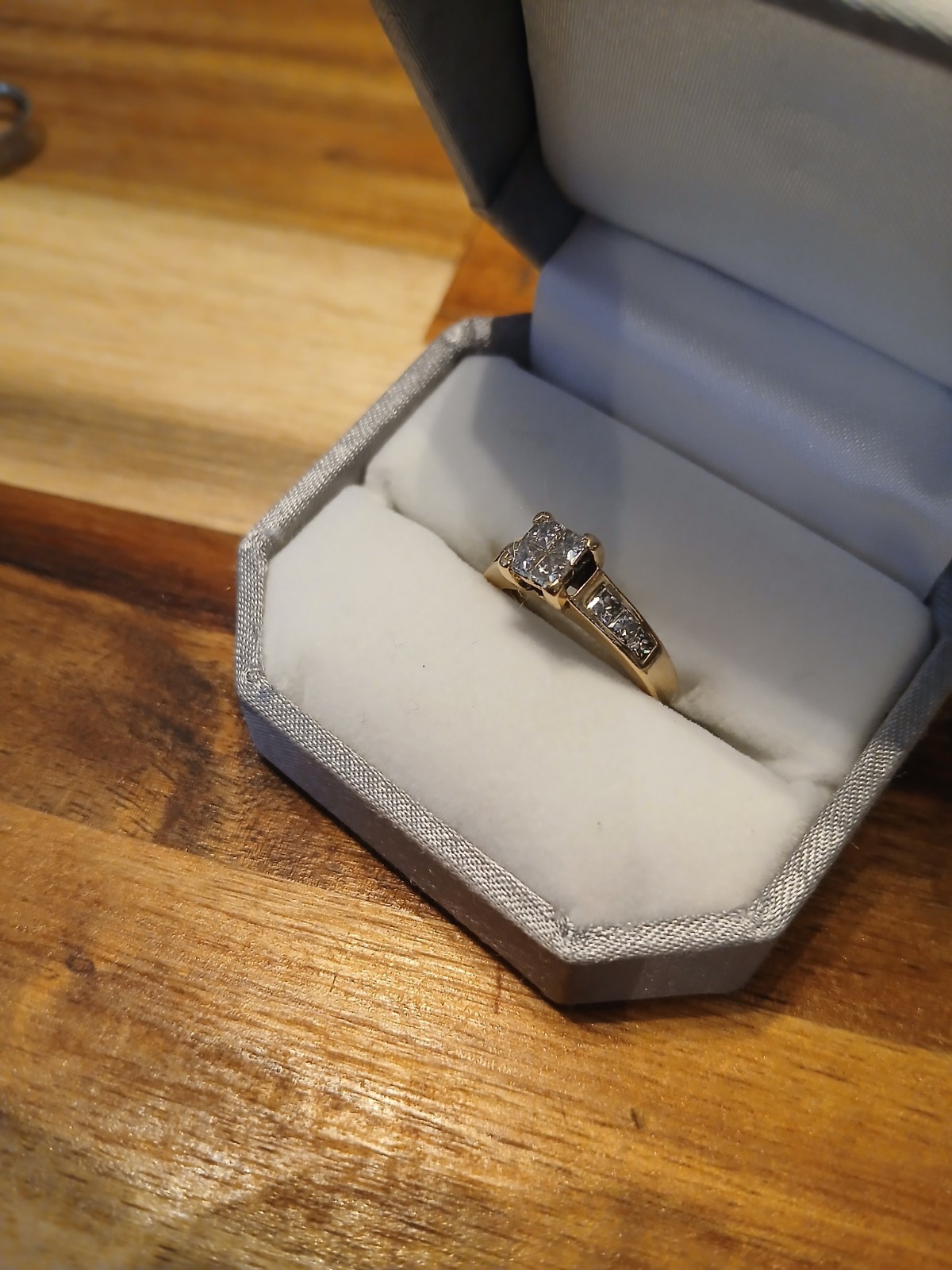14k Yellow Gold Square Diamond Engagement Ring Prong Setting Size 7