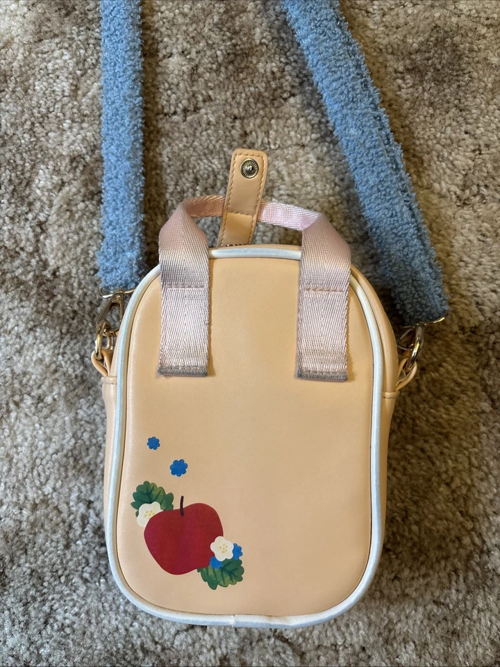 Bolso Bandolera Hello Kitty Hot Topic Bolso Apple Bordado Foto 4 de 4