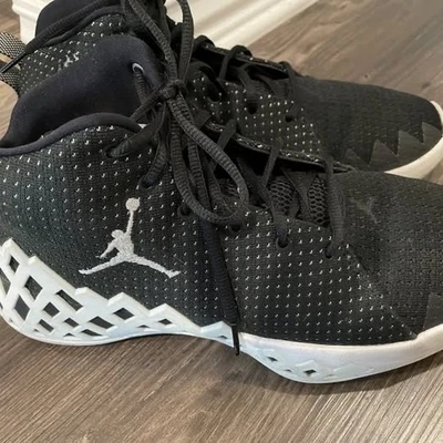 Jordan Jumpman Diamond Mid Black 2019 for Sale | Authenticity