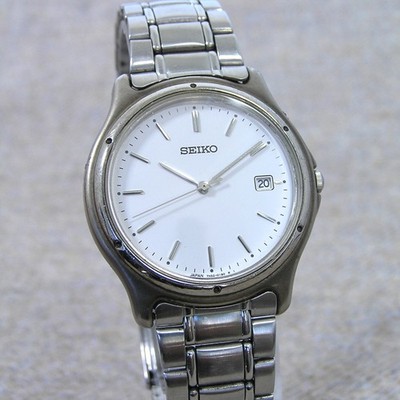 Vintage 90er Seiko Quartz 7N32-0150 Silber Herrenuhr [neue Batterie] - Japan