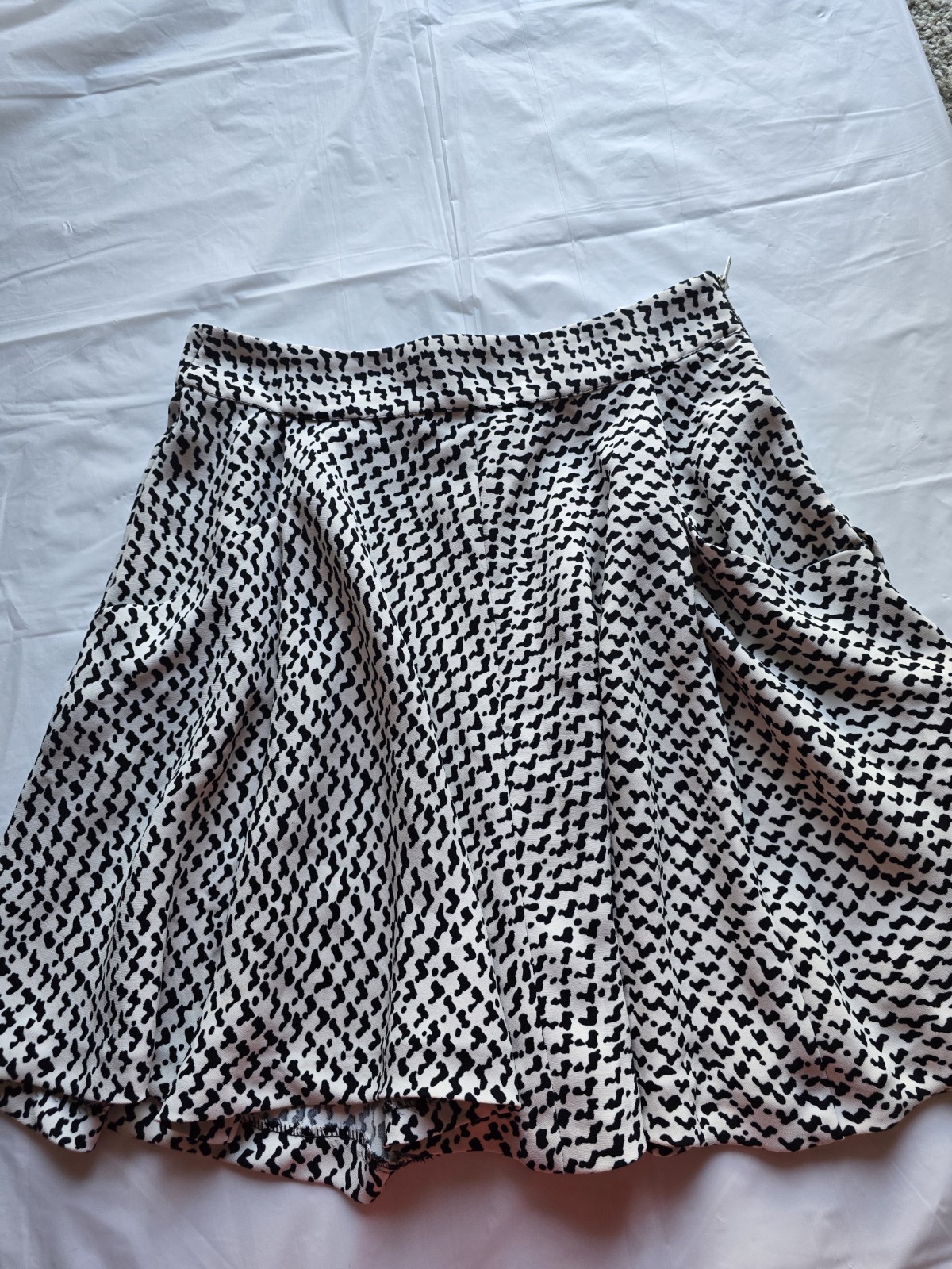 ZARA BASIC Black White Abstract Pleated Lined A-L… - image 6