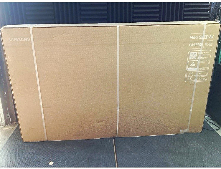 Samsung 85" Neo QLED TV 4320p 8K QN85QN990FF QN85QN990FFXZA Black