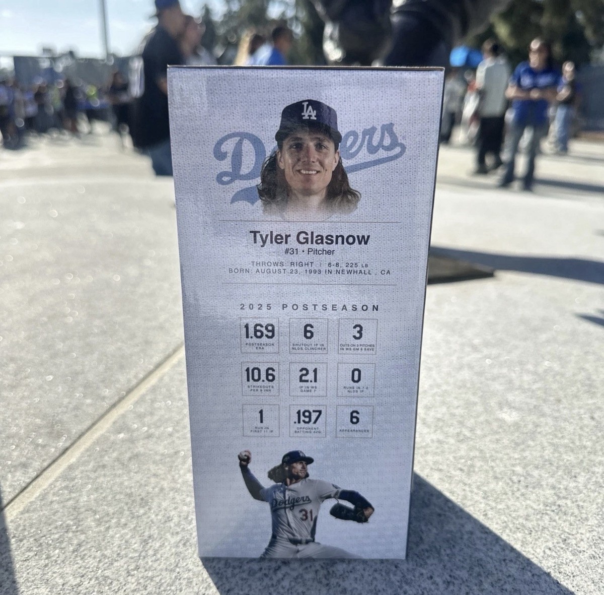 🟦⬜️ LA Dodgers Tyler Glasnow Starter Series Bobblehead SGA 6/6