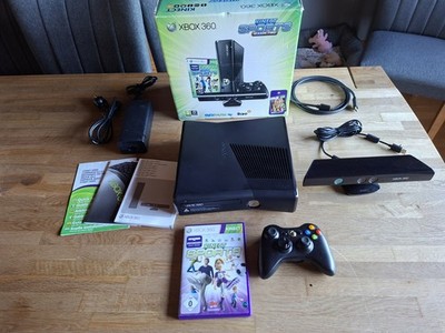 Microsoft Xbox 360 Slim. Kinect Sports Season 4GB Bundle. 
