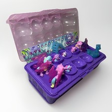 Hatchimals collEGGtibles Unicron Family Rainbow-cation Play Set 9 pcs plus Case