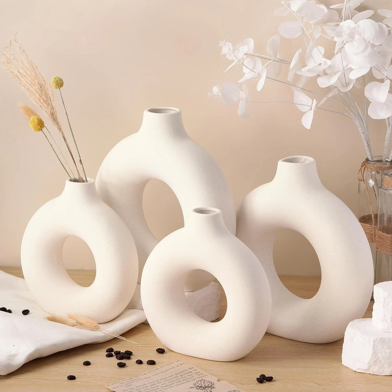 4 Pack Matte Hollow Donut Ceramic Décor Vases White