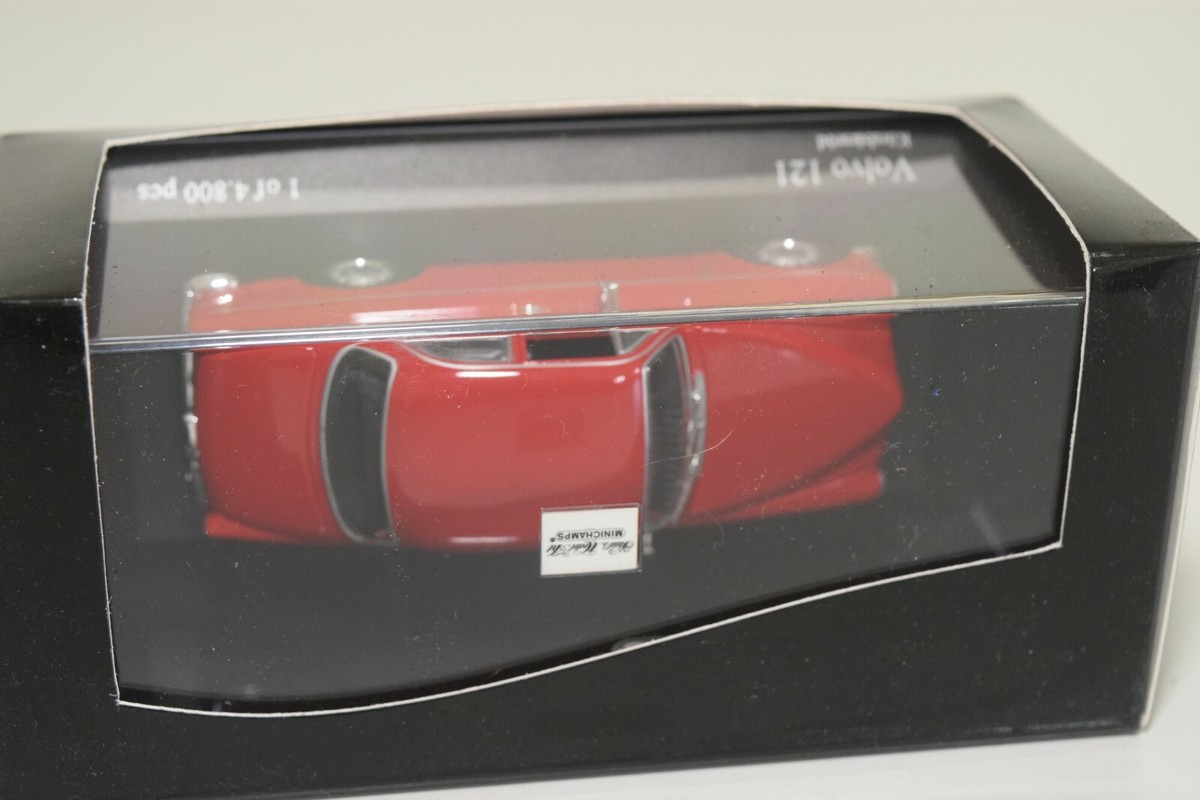 MINICHAMPS✪Volvo 121 レッド1:43 s-l1200.jpg