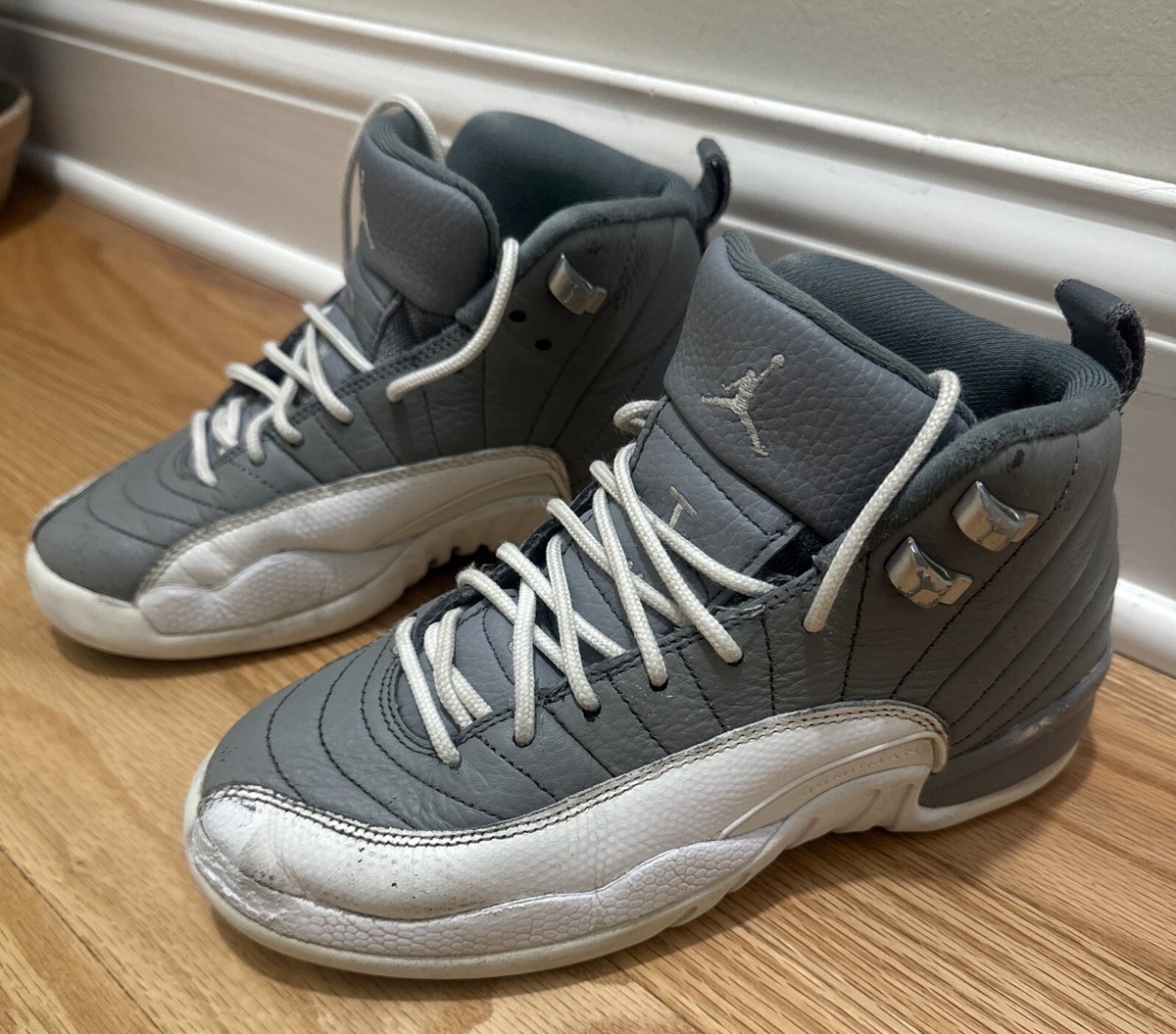 Nike Air Jordan 12 Retro “Stealth” White And Grey (153265-015