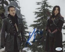 Katrina Law Arrow Autographed Signed 8x10 Photo ACOA