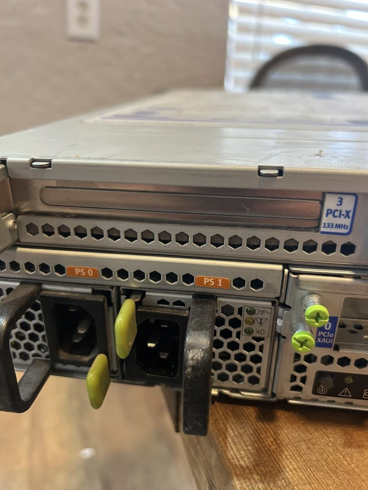 Sun Netra T5220 |Sun Oracle 4004A - Image 4 of 4