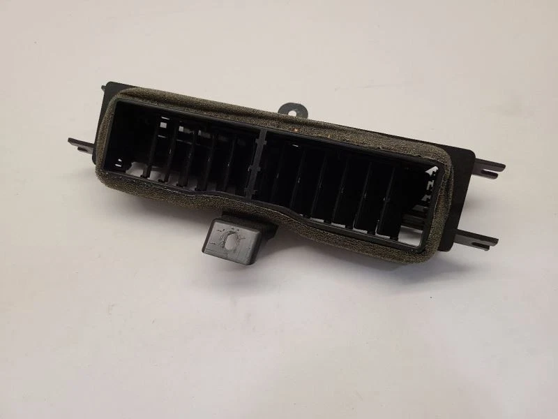 Chevrolet Cobalt 2005-2010 tablero central ventilaciones de aire acondicionado Foto 3 de 4