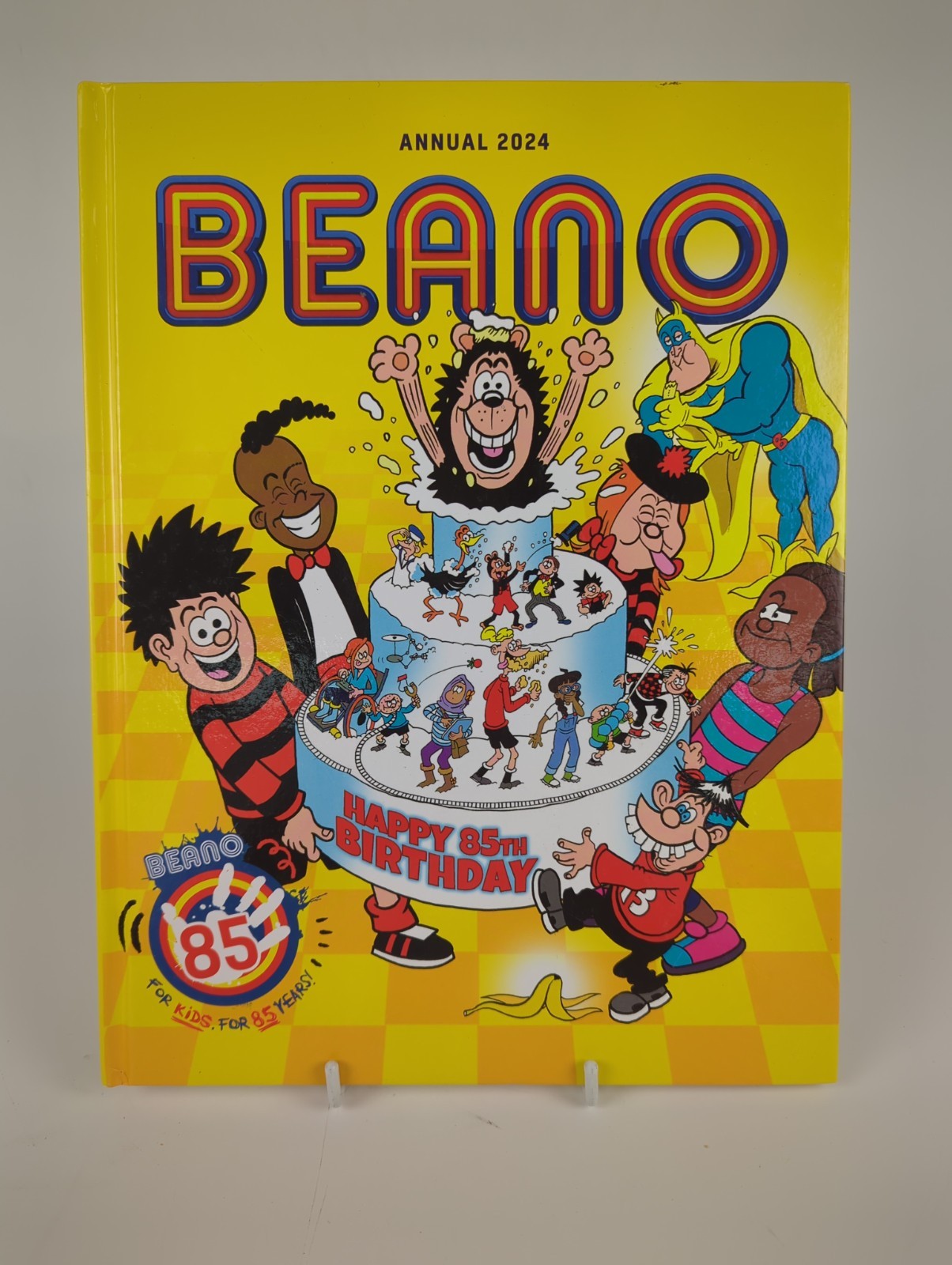 The Beano Annual 2024  Hardcover VGC