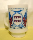 Vintage Milk Glass Bicentennial  1776 1976 USA Commemorative Coffee Cup / Mug