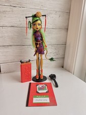 Monster High Scaris City of Frights Doll Jina...