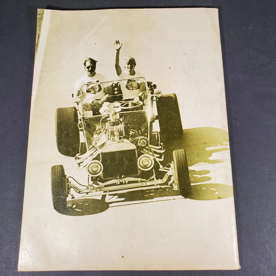 1001 Custom and Rod Ideas Magazine Winter 1972 Chevy Small Block Hot Rod Nomad - Image 4 of 4