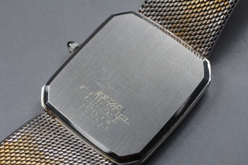 Vintage 1983 *Near MINT* Seiko Dolce 6020-4060 Silver Quartz Mens Watch JAPAN - Picture 5 of 10