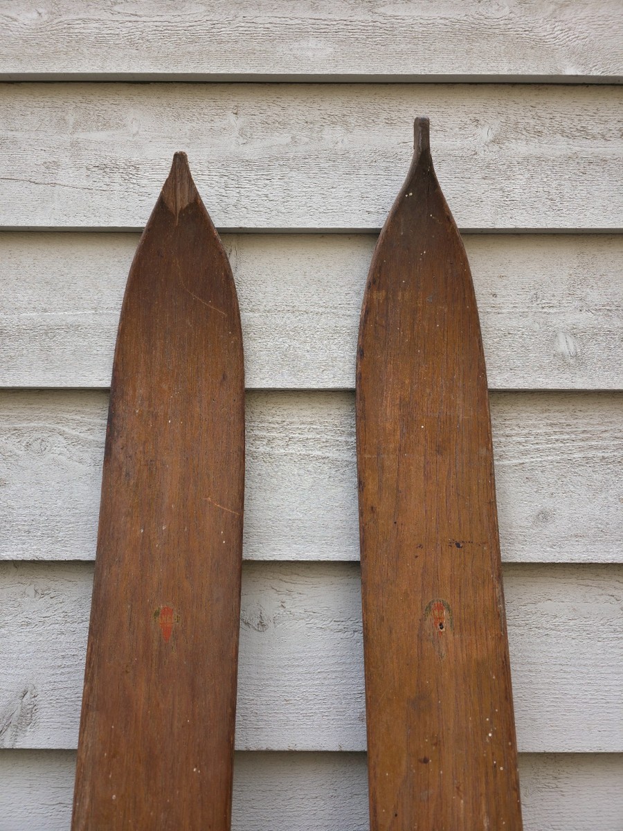 GREAT Vintage Old Wooden Snow Skis RANGER Measures 84