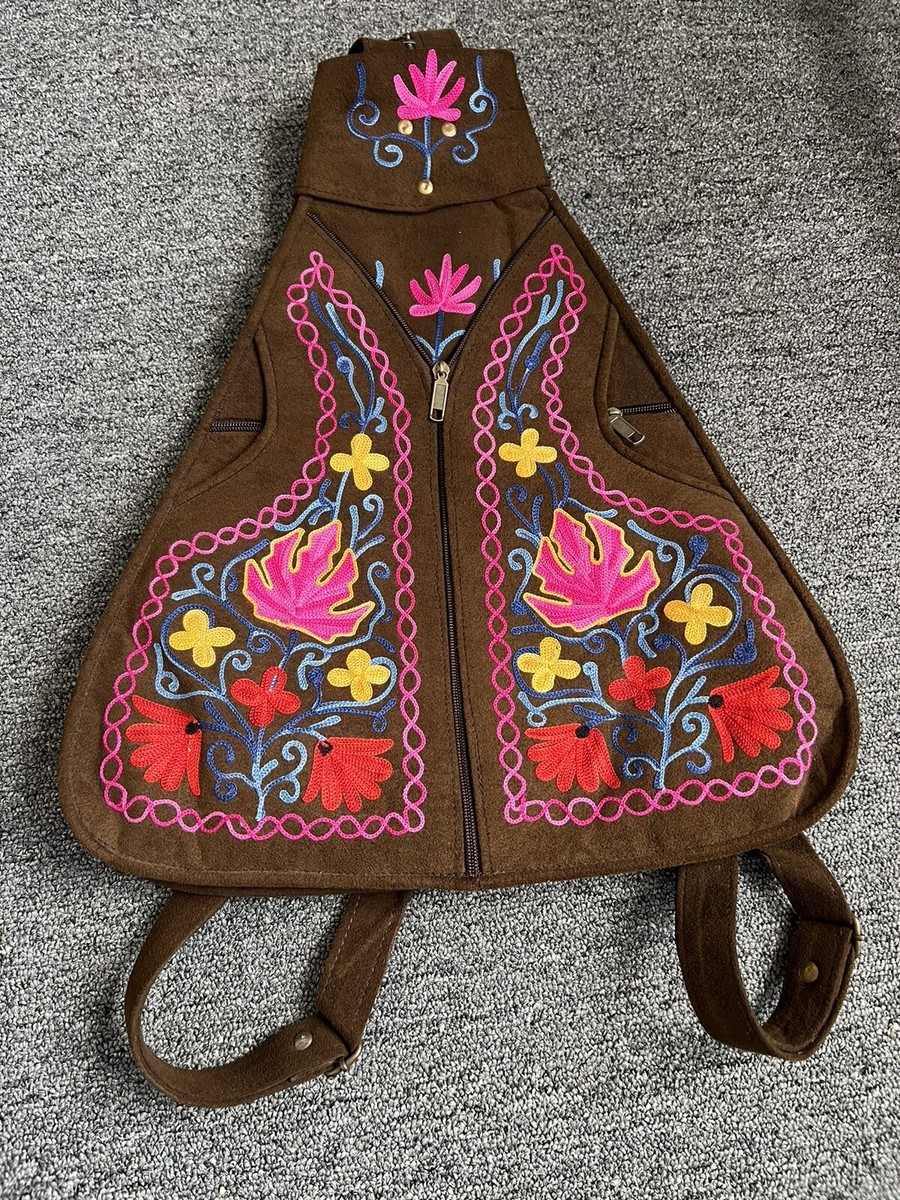 Kashmiri Hand Embroidery and handmade Flower Pattern Leather  display picture 3