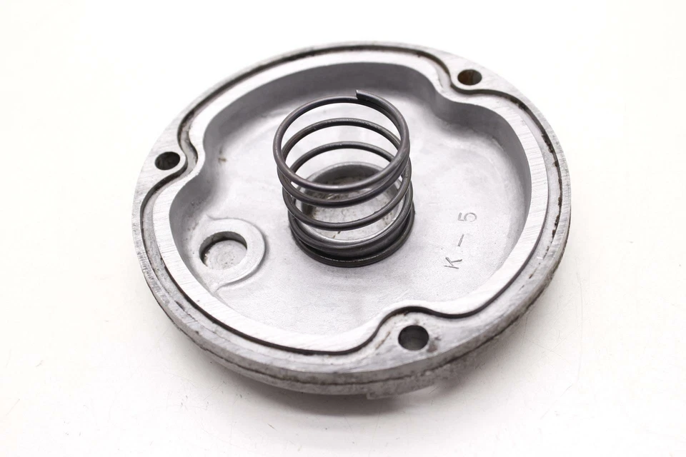 Suzuki GS550T 1981 cubierta de filtro de aceite de motor OEM R9.BX22 Foto 4 de 4