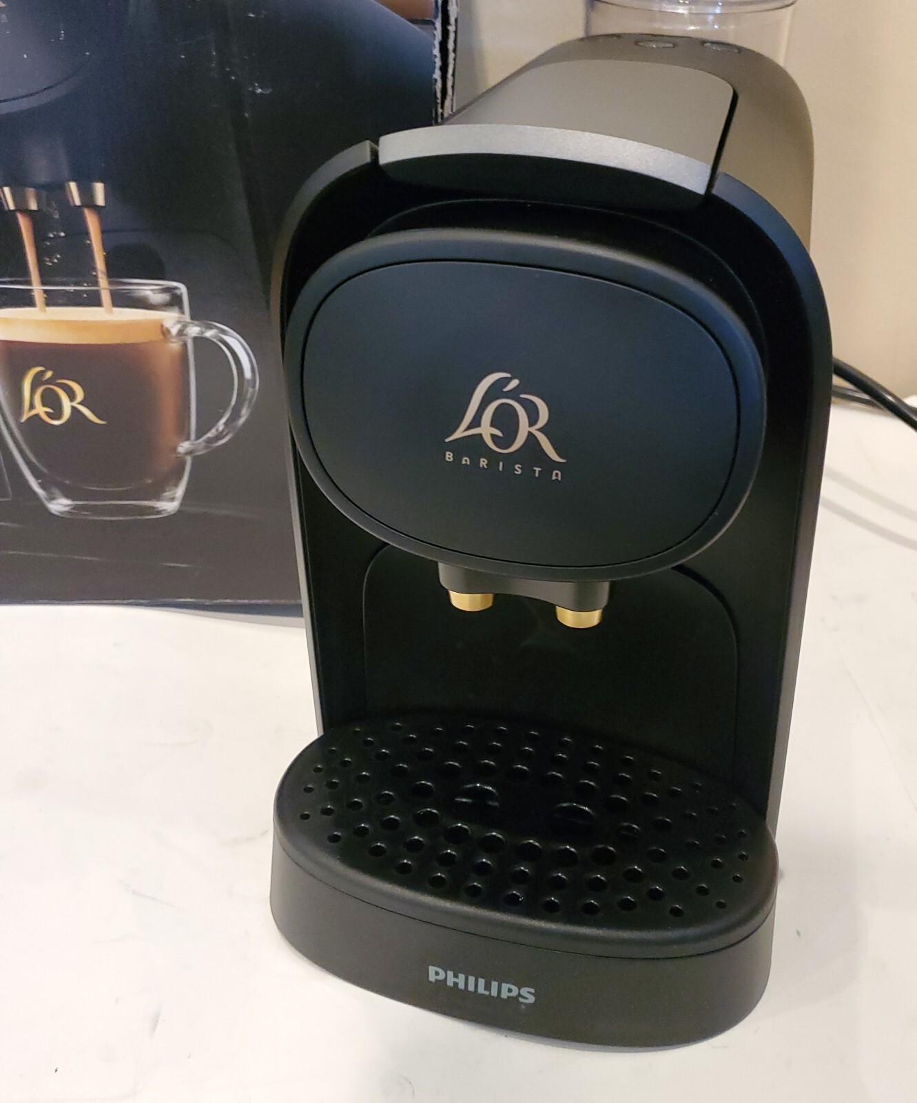 L'OR Barista System Coffee and Espresso Machine Combo by Philips Black