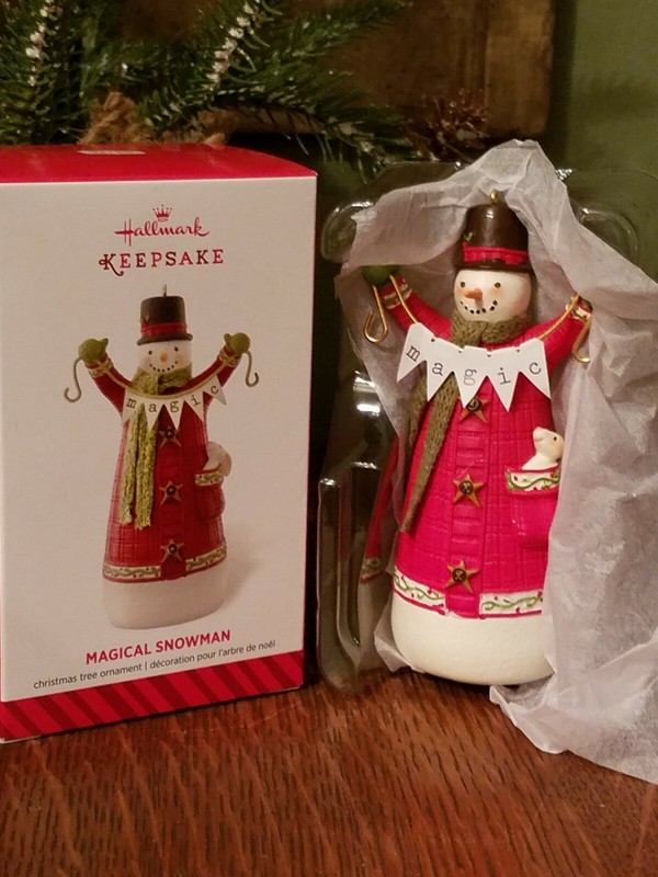 2014 Hallmark Ornament   ~MAGICAL SNOWMAN ~   COUNTRY CUTENESS