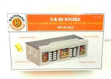 Bachmann HO 2642 Plasticville 5 10 Store Snap-Fit Model Kit NIP NOS T44